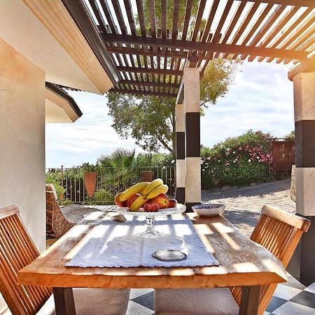 Villa Turquoise Magomadas 外观 照片